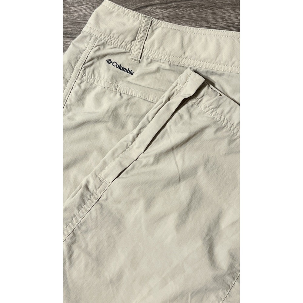 Columbia Women's Kestrel Ridge Convertible Beige Cargo Pants Size 8 (34x34.5)